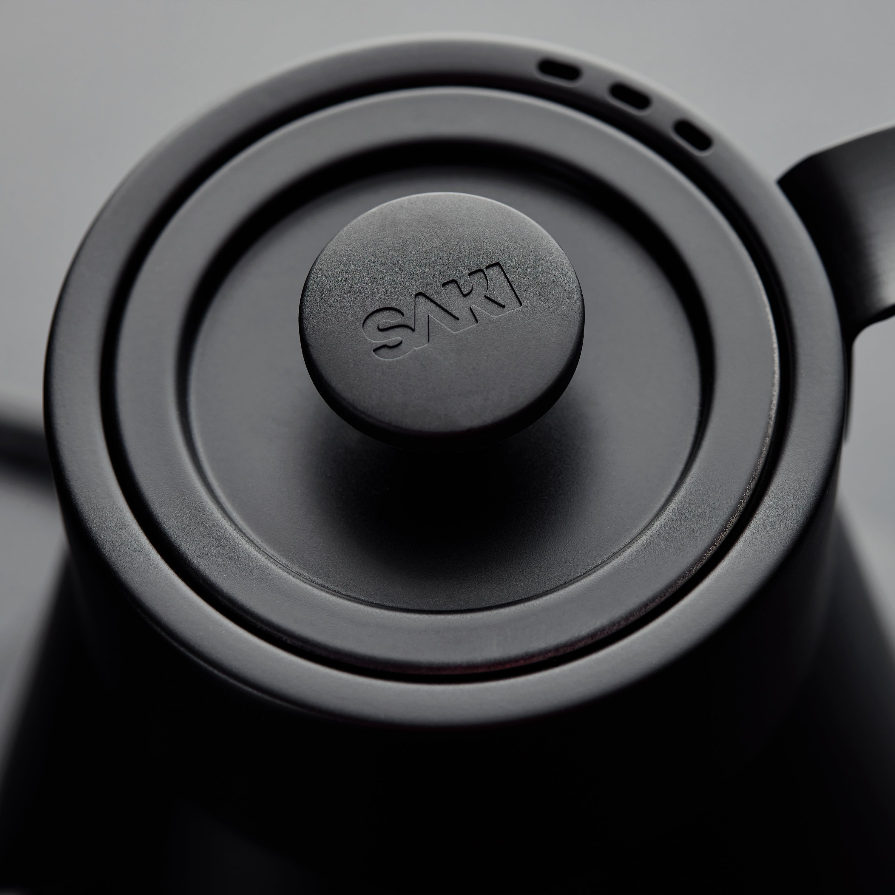 Baristan Gooseneck Electric Kettle for Coffee by SAKI